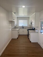 418 S Sunset Ave in Azusa, CA - Building Photo - Building Photo
