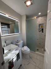83 Dunderberg Rd in Woodbury, NY - Building Photo - Building Photo