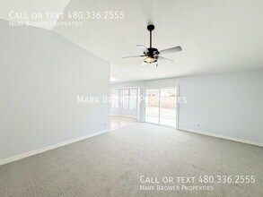 449 E Meadows Ln in Gilbert, AZ - Building Photo - Building Photo