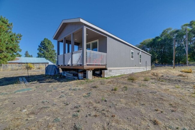 property at 37464 Modoc Point Rd