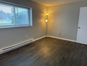 128 Loudon Rd in Concord, NH - Building Photo - Building Photo