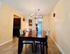 142 Cambridge F in West Palm Beach, FL - Building Photo - Building Photo