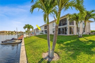 4538 SE 5th Pl in Cape Coral, FL - Building Photo - Building Photo