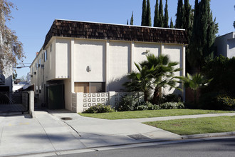 4518 Vista del Monte Ave in Sherman Oaks, CA - Building Photo - Primary Photo