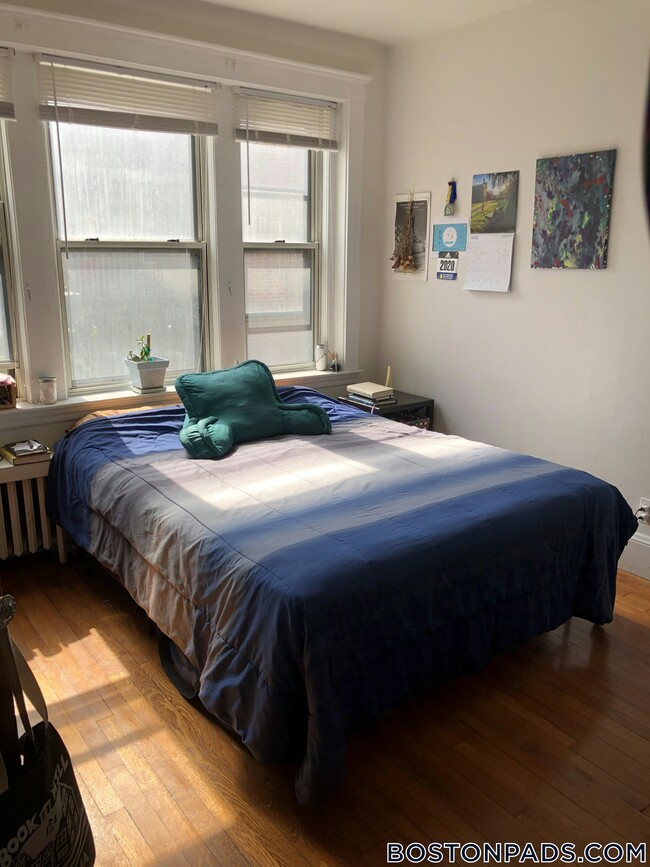 14 Lakeville Rd in Boston, MA - Building Photo - Building Photo