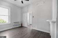 1735 W Oxford St photo'