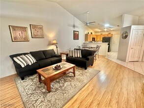 9708 Fionna Ln in Las Vegas, NV - Building Photo - Building Photo