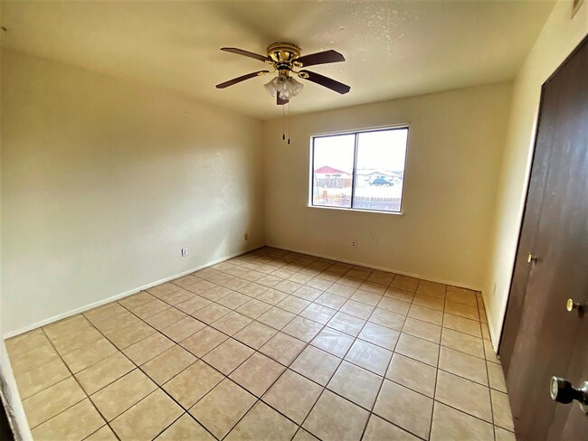 453 Purdue Ct in Las Cruces, NM - Foto de edificio - Building Photo
