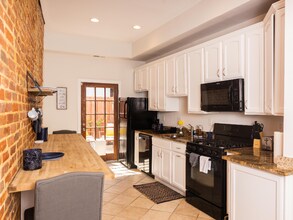 222 Florida Ave NW in Washington, DC - Building Photo - Building Photo