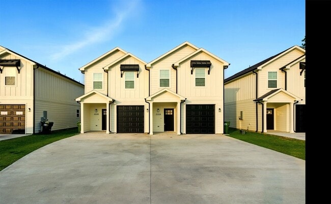 property at 3150 S Cleveland St