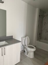 26720 Old Dixie Hwy, Unit 203 in Homestead, FL - Building Photo - Building Photo