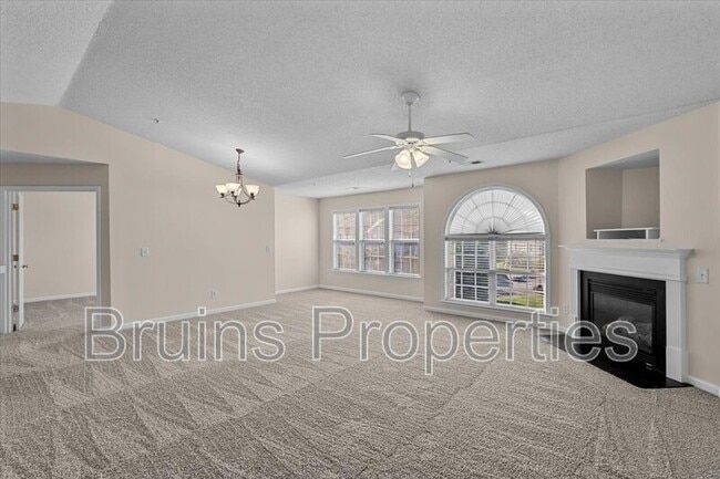 property at 6117 Hedgecock Cir