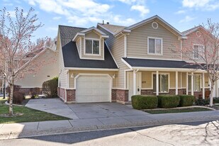 1077 E 1675 S in Ogden, UT - Building Photo