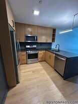 83 Gardner St, Unit 107 in Boston, MA - Building Photo