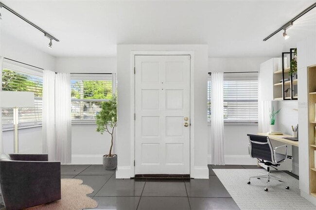 1401 E North St in Tampa, FL - Building Photo - Building Photo