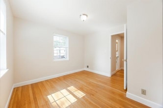 356 Lexington St in Watertown, MA - Building Photo - Building Photo