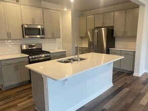 5041 Arkose Dr in Raleigh, NC - Building Photo - Building Photo