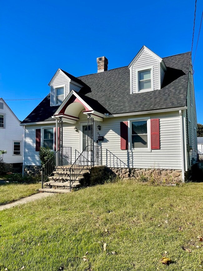 65 Hinsdale Ave in Waterbury, CT - Building Photo - Building Photo