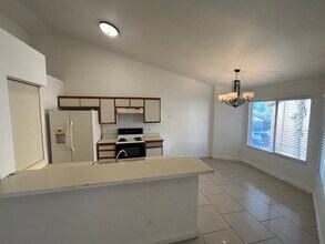 1670 W Park Wood Ln, Unit 1670 in Tucson, AZ - Building Photo - Building Photo
