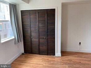 417 Fairmount Ave-Unit -2ND FLOOR in Philadelphia, PA - Building Photo - Building Photo