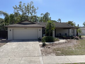 3805 Gatewood Dr in Sarasota, FL - Building Photo - Building Photo