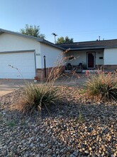 805 W Christopher Dr in Clovis, NM - Building Photo - Building Photo