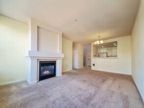 4343 Roosevelt Way NE in Seattle, WA - Building Photo - Building Photo