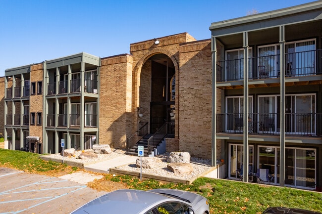 The Uptowne Apartments