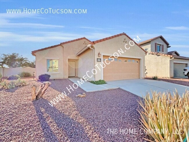 property at 34584 S Bronco Dr