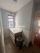 39 Magnus Ave, Unit 2T in Somerville, MA - Building Photo - Building Photo