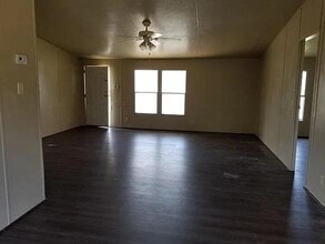 71 Cumberland Ln in Ardmore, OK - Building Photo - Building Photo