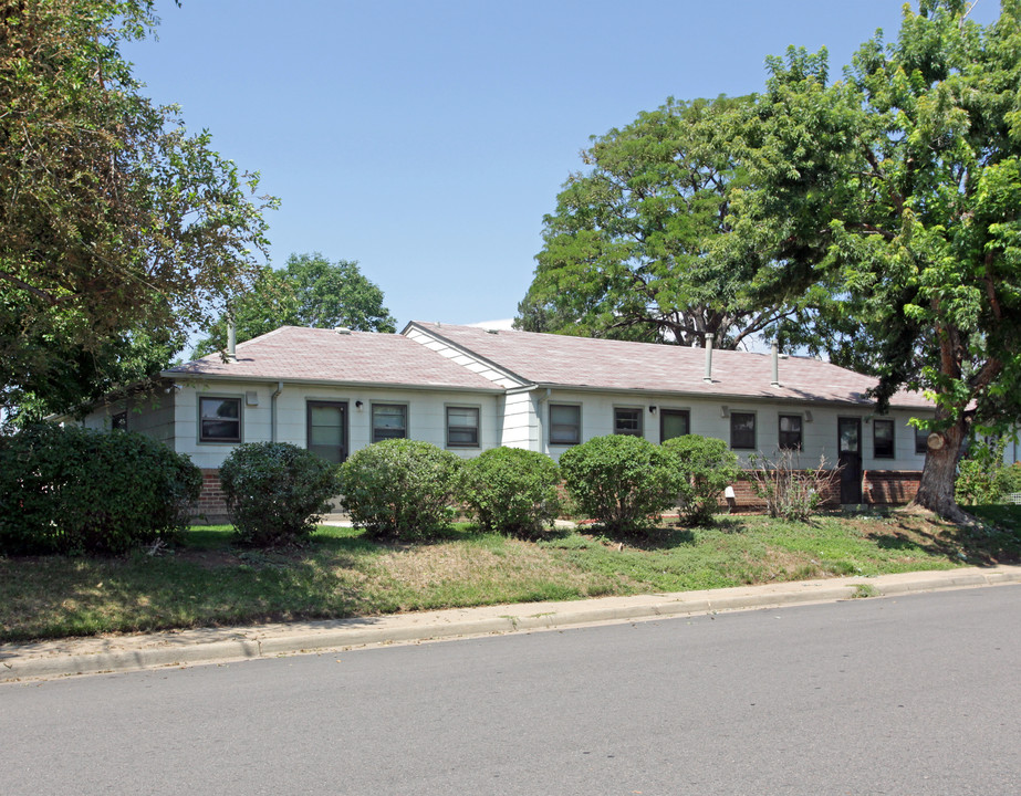 Aurora Homes in Aurora, CO - Building Photo