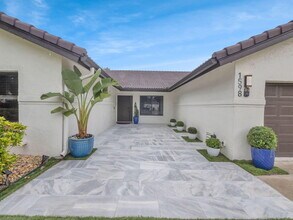 1598 SW 19th St in Boca Raton, FL - Building Photo - Building Photo