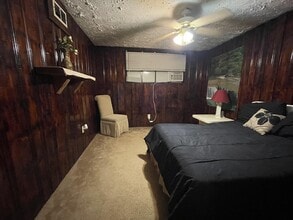 955 Bimini Ln in Forest Park, GA - Building Photo - Building Photo