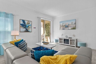 1140 Kingsbarn St in Davenport, FL - Building Photo