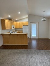 13326 112th Ave E, Unit 13326 in Puyallup, WA - Building Photo - Building Photo