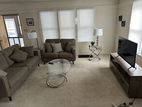 707 N Orchard St in Urbana, IL - Building Photo - Building Photo