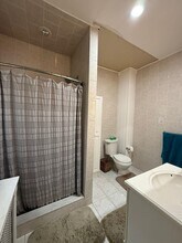 207 JEWETT Ave in Jersey City, NJ - Building Photo - Building Photo