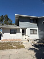 40 1st Ave in Englewood, FL - Building Photo