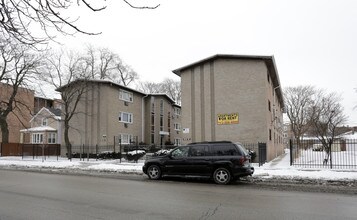 7421-7427 S Yates Blvd in Chicago, IL - Foto de edificio - Building Photo