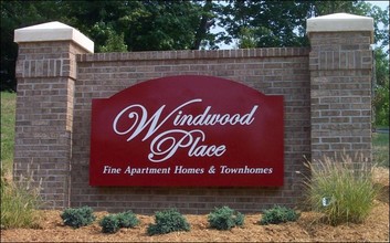 Windwood Place in Morgantown, WV - Building Photo - Building Photo