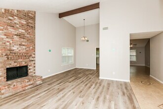 2119 Belmont Park Dr in Arlington, TX - Building Photo - Building Photo