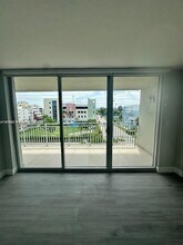 9500 W Bay Harbor Dr in Bay Harbor Islands, FL - Building Photo - Building Photo