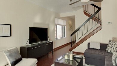 1058 Paper Mill Ct, Unit 1058 in Washington, DC - Building Photo - Building Photo