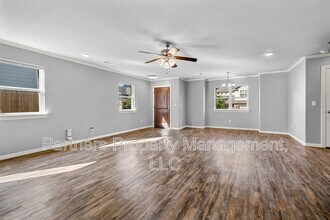 4090 W Santa Maria Ln in Fayetteville, AR - Building Photo - Building Photo