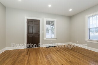 2034 Cambridge Ave in Atlanta, GA - Building Photo - Building Photo