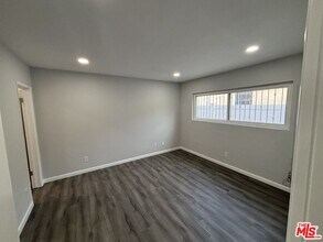 2026 Oak St in Santa Monica, CA - Building Photo - Building Photo