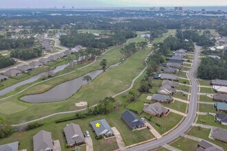 1460 W Fairway Dr in Gulf Shores, AL - Building Photo - Building Photo