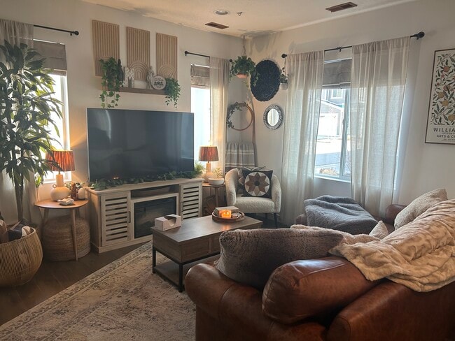 3780 3215 W in West Haven, UT - Building Photo - Building Photo