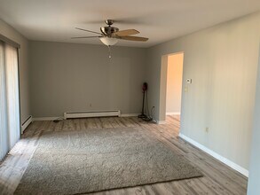 302 Arnold Ave in Seaside Heights, NJ - Building Photo - Building Photo